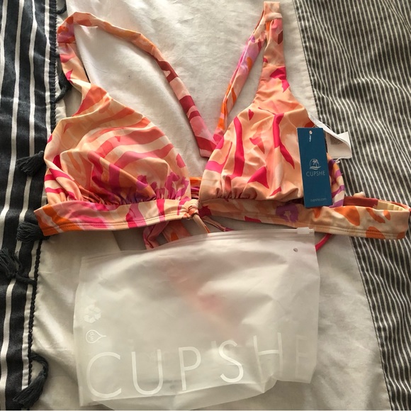 NWT CUPSHE Bikini Top - Picture 6 of 6